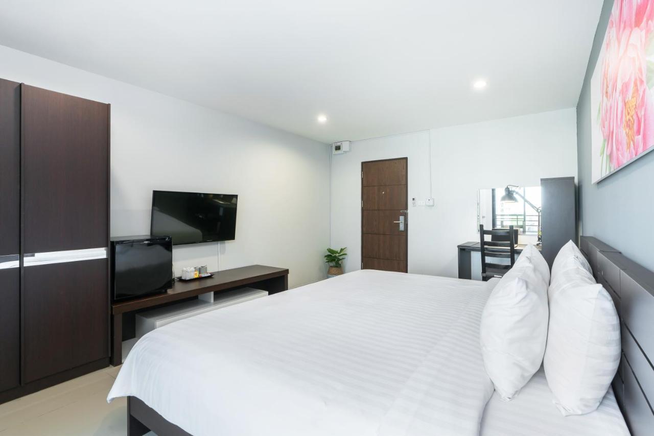 De Botan Srinakarin Hotel & Residence Bangkok Zewnętrze zdjęcie