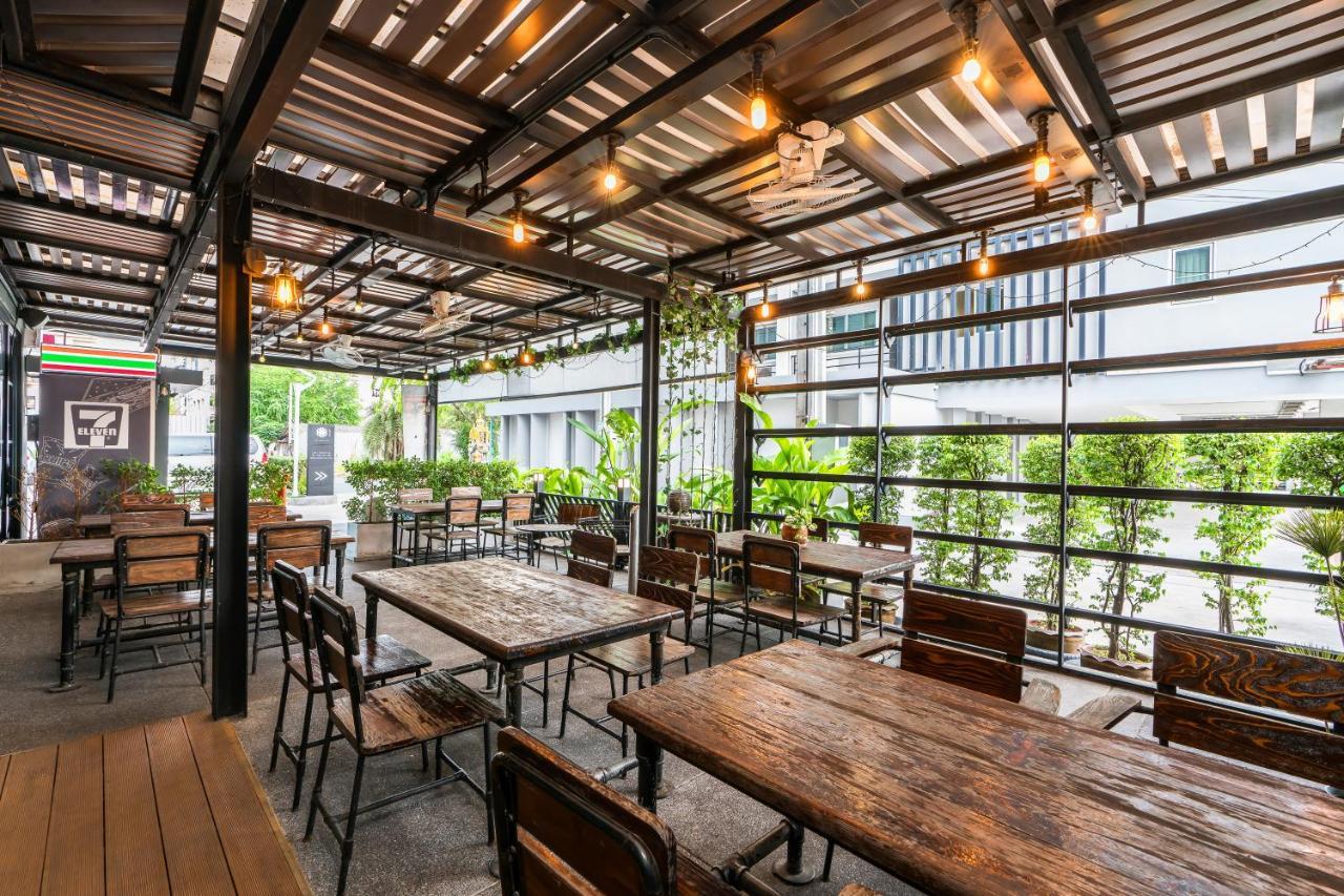 De Botan Srinakarin Hotel & Residence Bangkok Zewnętrze zdjęcie