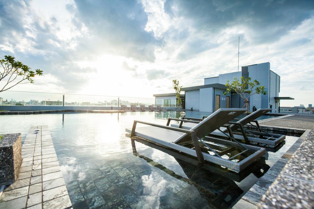 De Botan Srinakarin Hotel & Residence Bangkok Zewnętrze zdjęcie